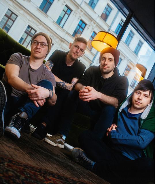 WONACH WIR SUCHEN Header